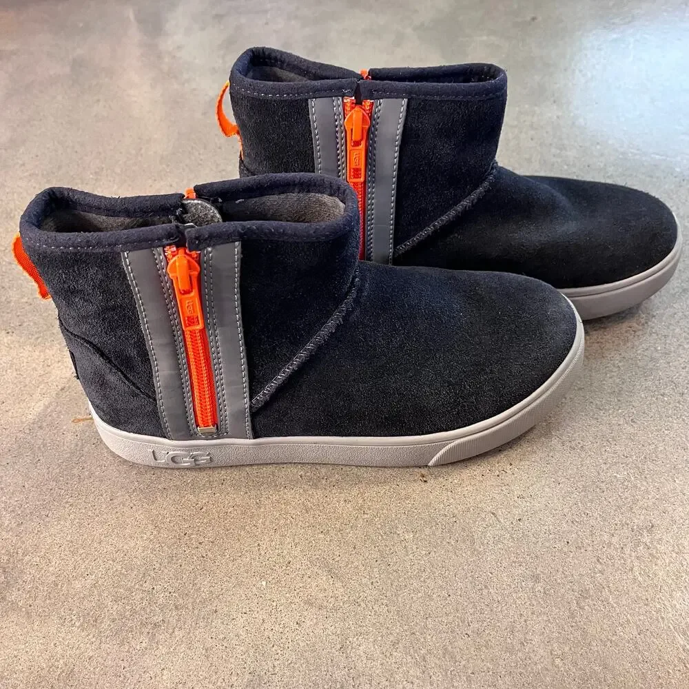 UGG Adler suede leather navy blue orange sneaker boot big boys size 2 shoes